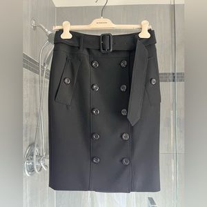 SOLD! Black Burberry button skirt size 4